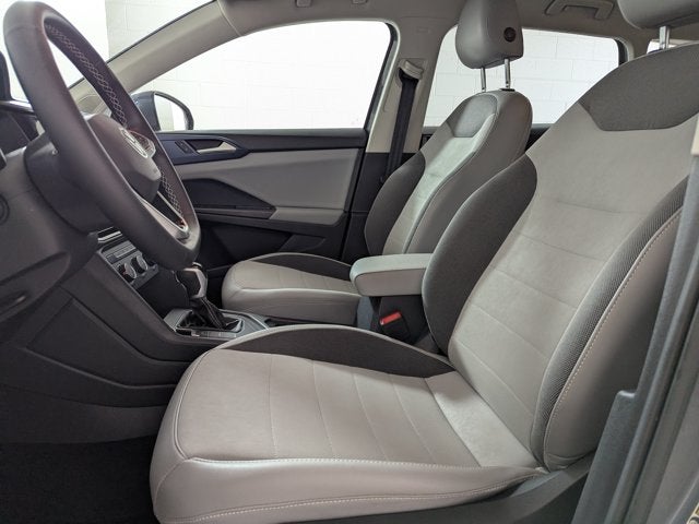 2022 Volkswagen Taos SE FWD