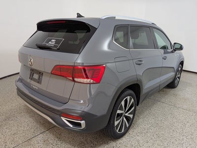 2022 Volkswagen Taos SE FWD