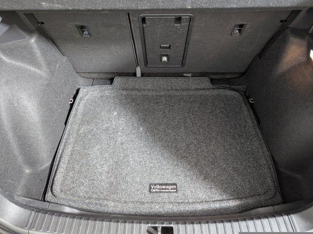 2022 Volkswagen Taos SE FWD