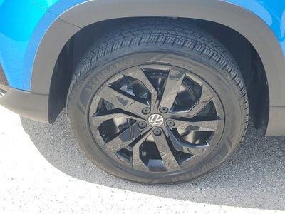 2023 Volkswagen Taos 1.5T SE