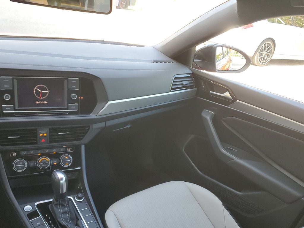 2020 Volkswagen Jetta R-Line