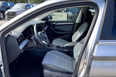2025 Volkswagen Jetta 1.5T SE