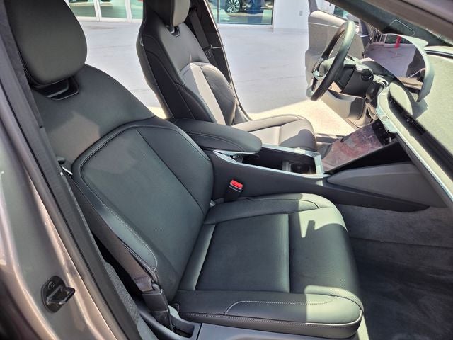 2023 Lucid Air Pure