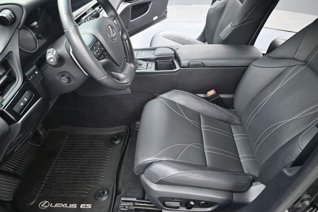 2022 Lexus ES 350 Ultra Luxury