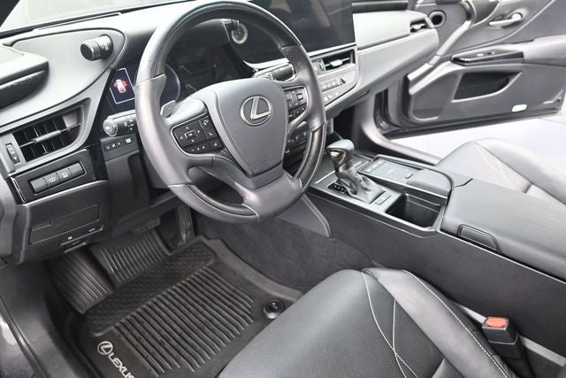2022 Lexus ES 350 Ultra Luxury