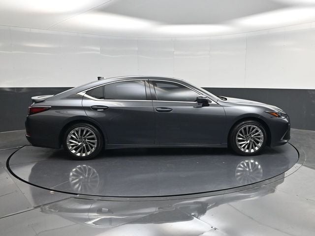 2022 Lexus ES 350 Ultra Luxury