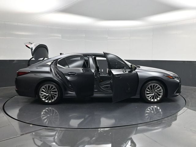 2022 Lexus ES 350 Ultra Luxury
