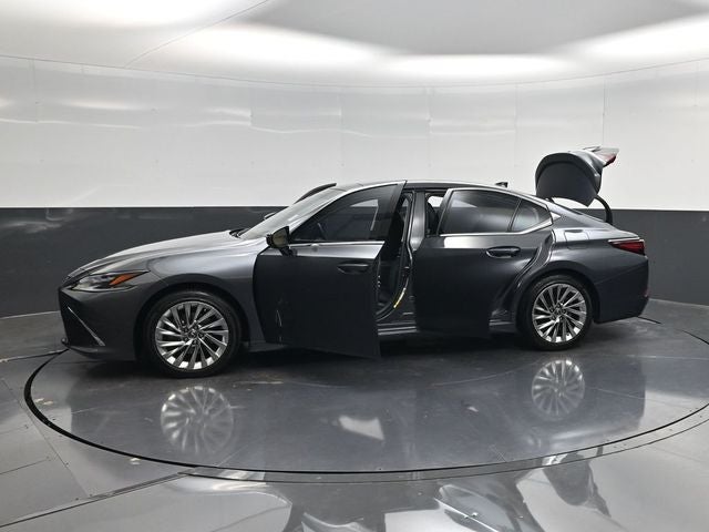 2022 Lexus ES 350 Ultra Luxury