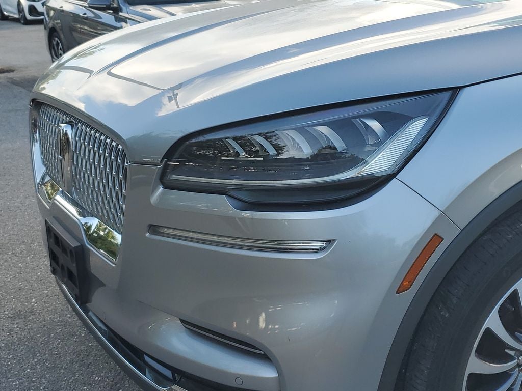 2022 Lincoln Aviator Standard
