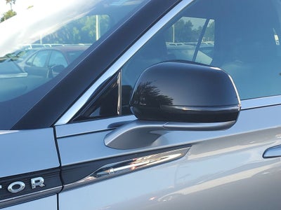 2022 Lincoln Aviator Standard