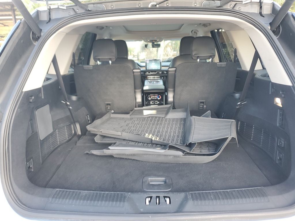 2022 Lincoln Aviator Standard