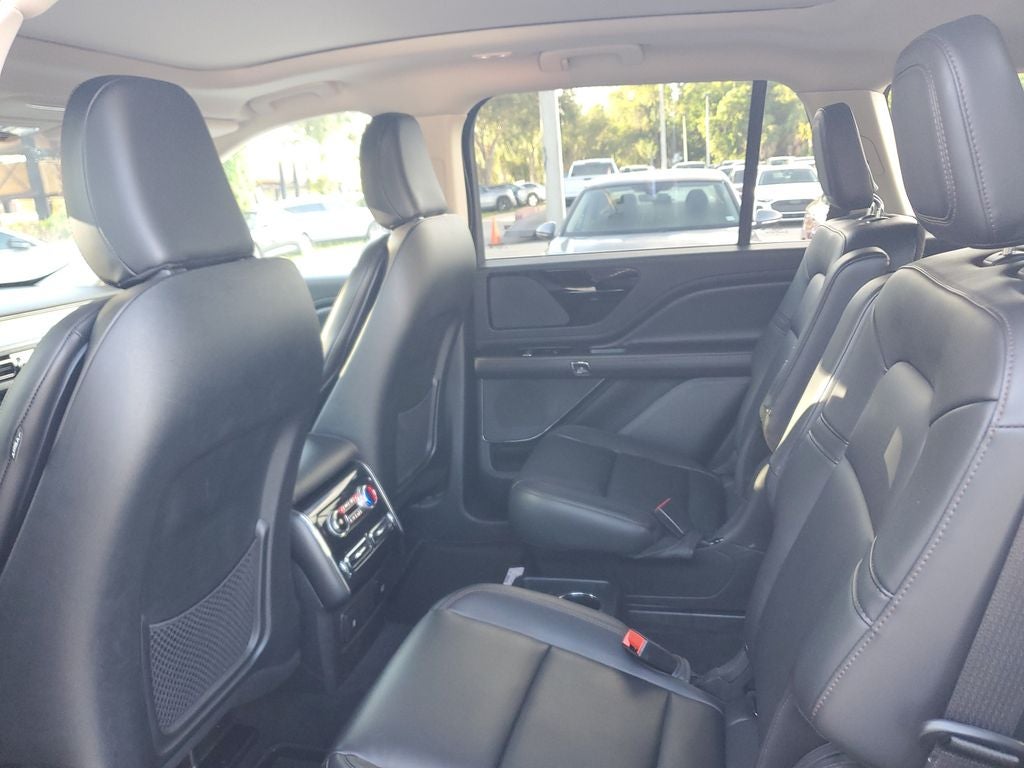 2022 Lincoln Aviator Standard