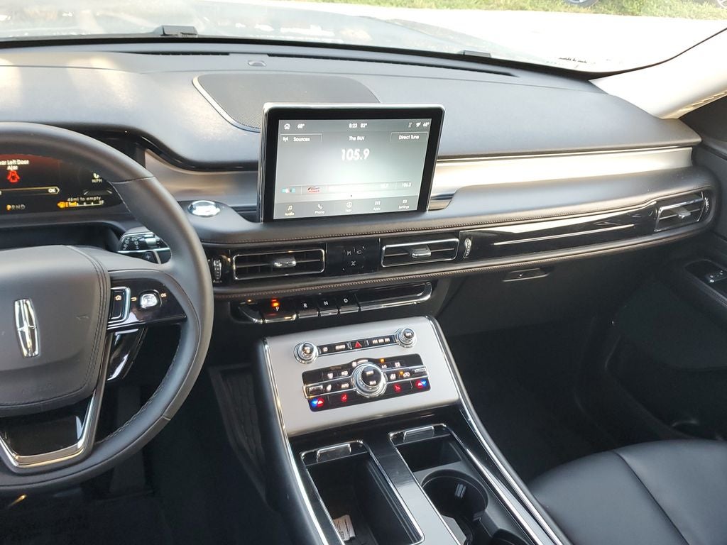 2022 Lincoln Aviator Standard