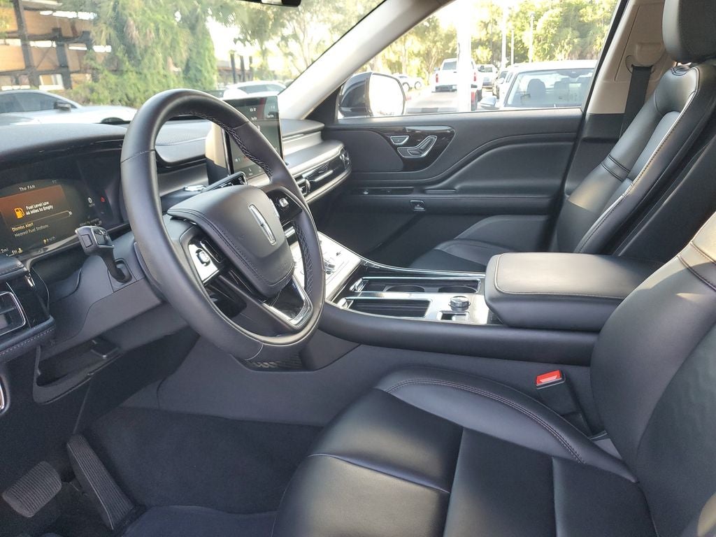2022 Lincoln Aviator Standard