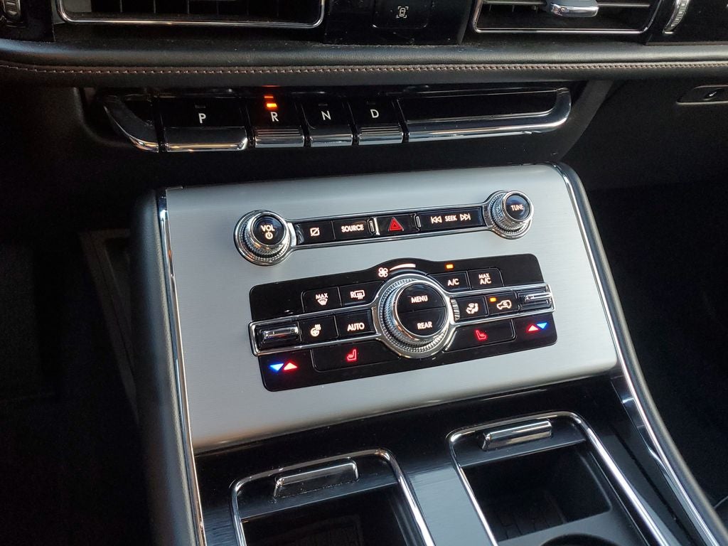 2022 Lincoln Aviator Standard