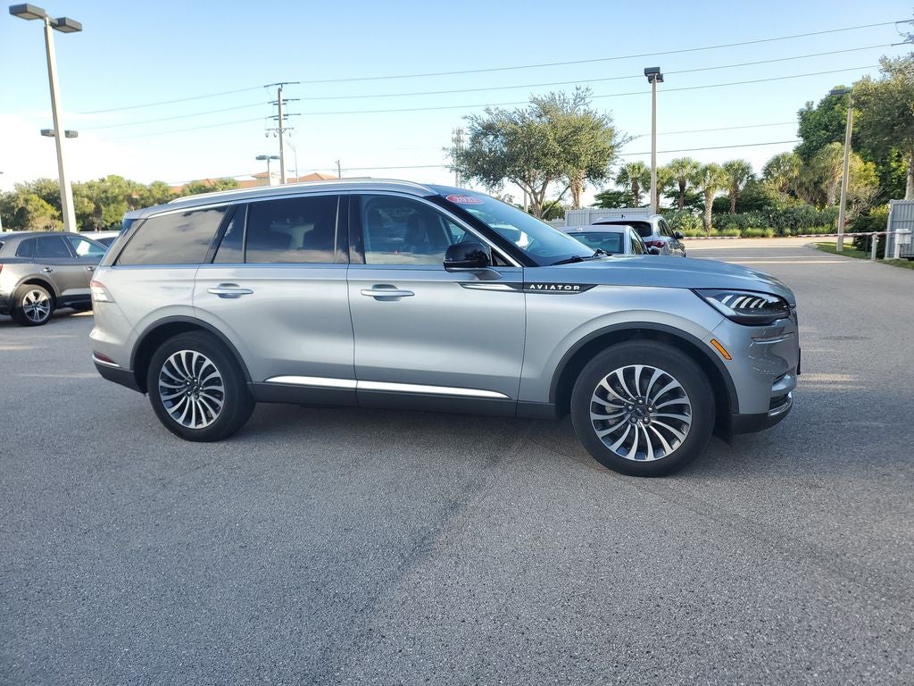 2022 Lincoln Aviator Standard