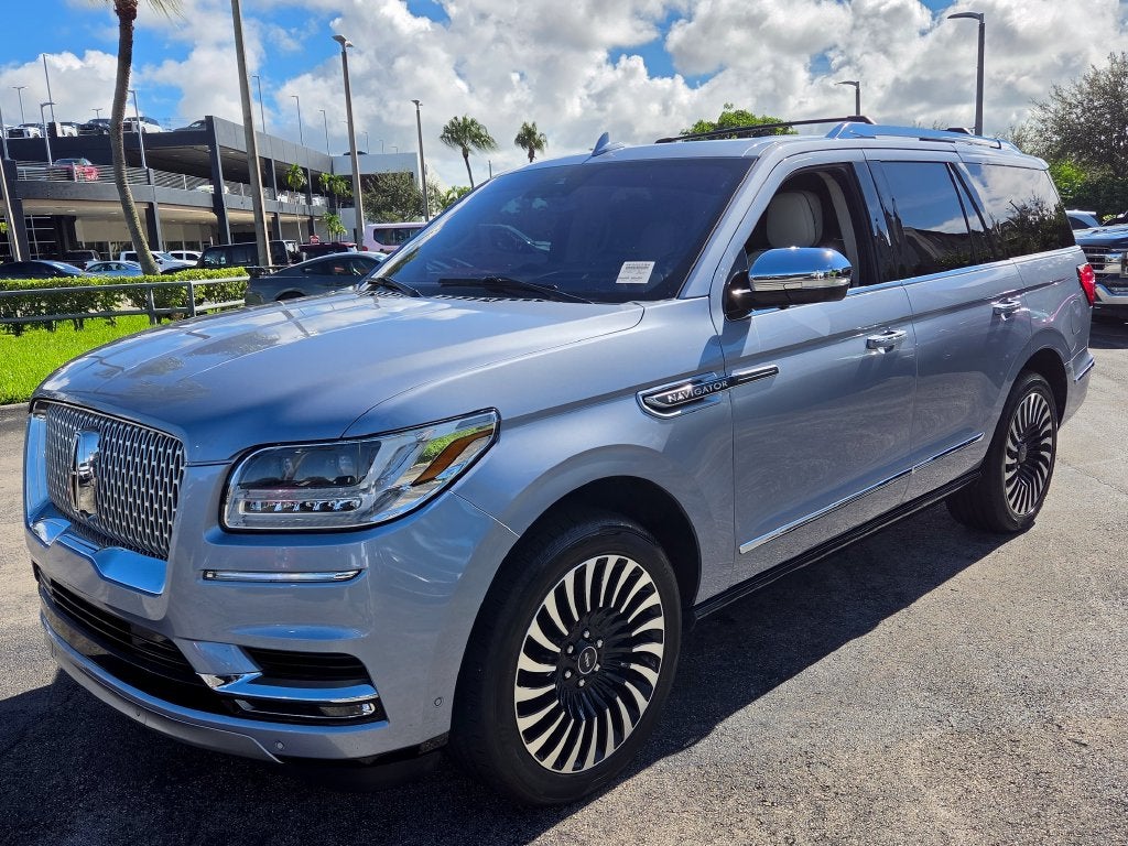 2020 Lincoln Navigator Black Label