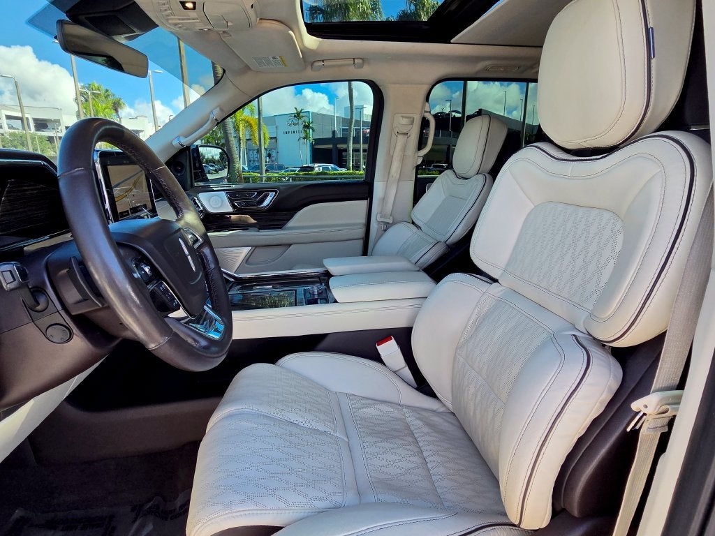 2020 Lincoln Navigator Black Label