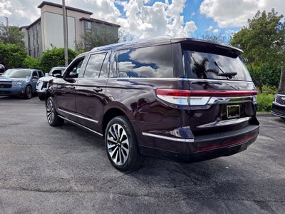 2023 Lincoln Navigator L Reserve