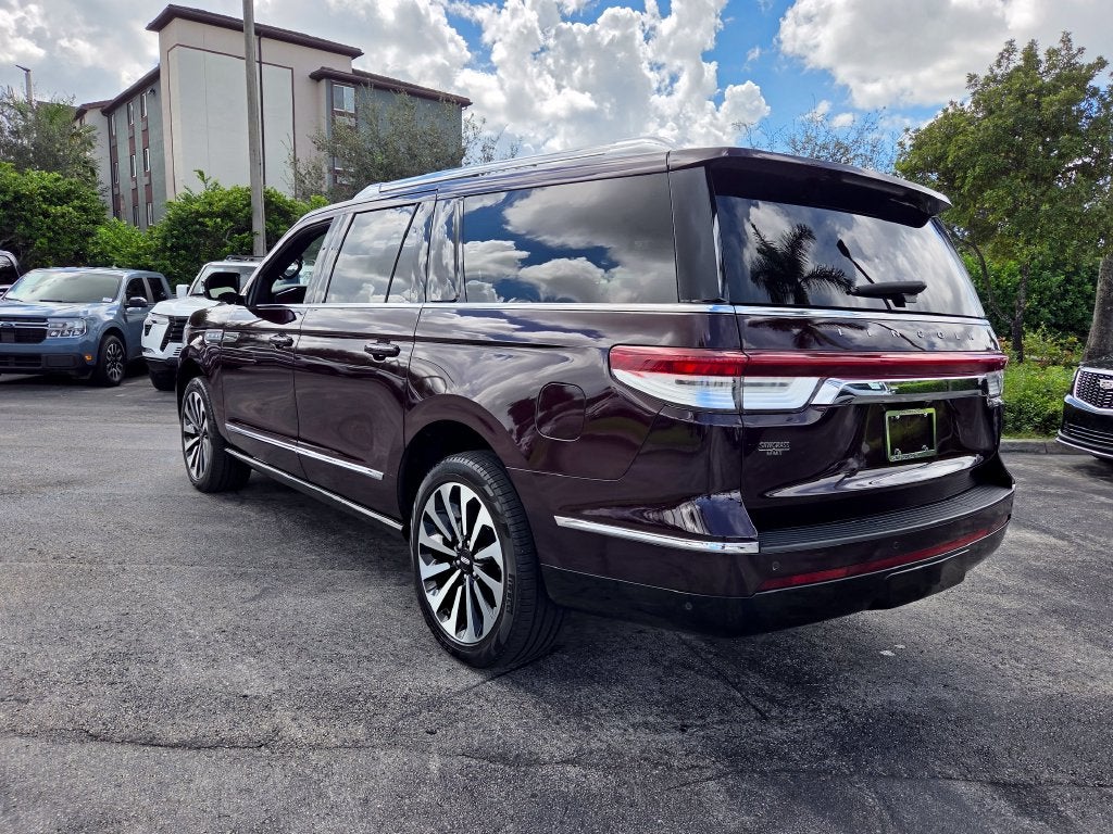 2023 Lincoln Navigator L Reserve