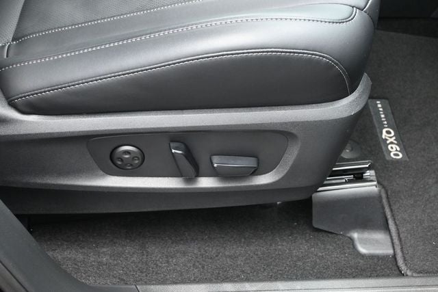 2026 INFINITI QX60 PURE