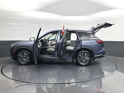 2026 INFINITI QX60 LUXE