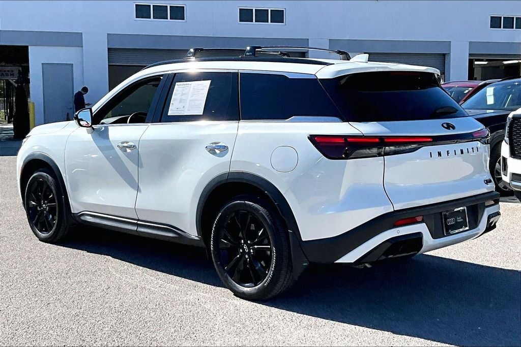 2025 INFINITI QX60 LUXE