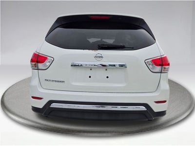 2016 Nissan Pathfinder S