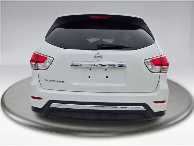 2016 Nissan Pathfinder S