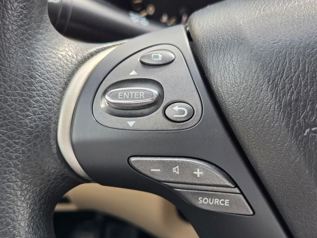 2016 Nissan Pathfinder S