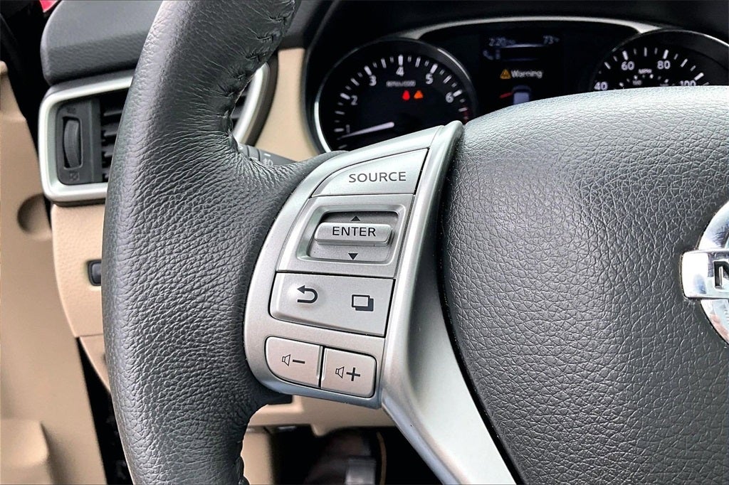 2016 Nissan Rogue SL