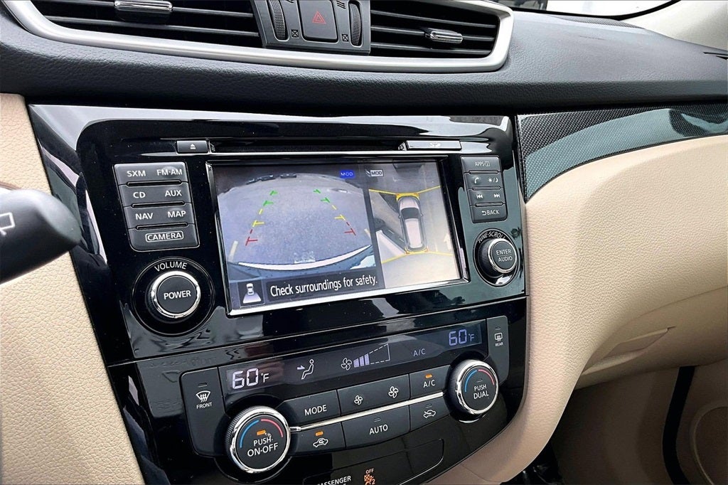 2016 Nissan Rogue SL