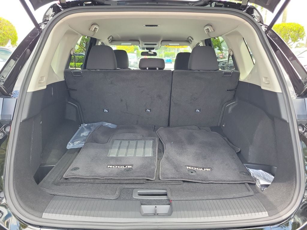 2025 Nissan Rogue S
