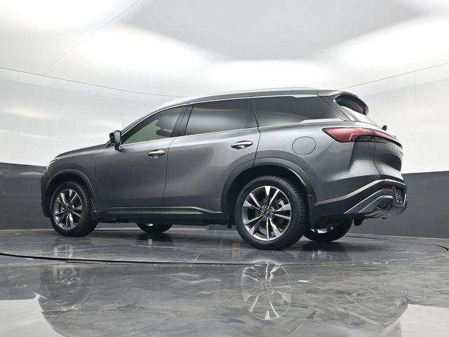 2022 INFINITI QX60 LUXE