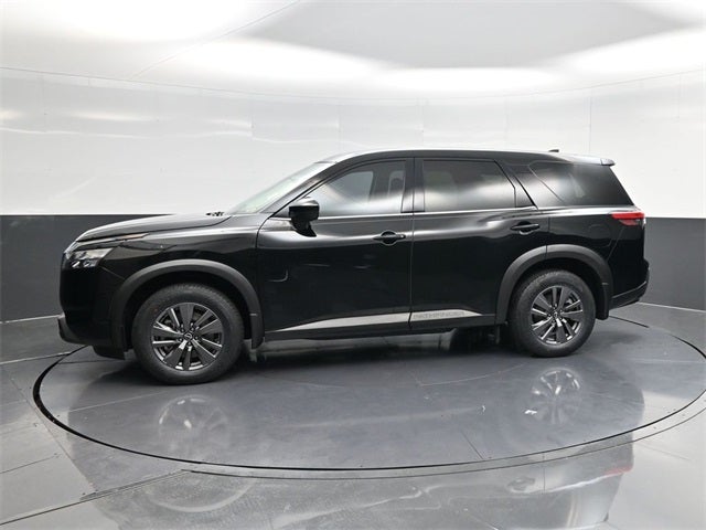 2024 Nissan Pathfinder S