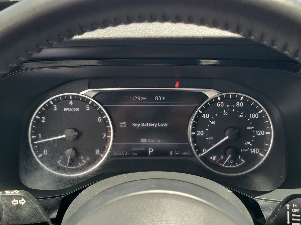 2025 Nissan Pathfinder SV