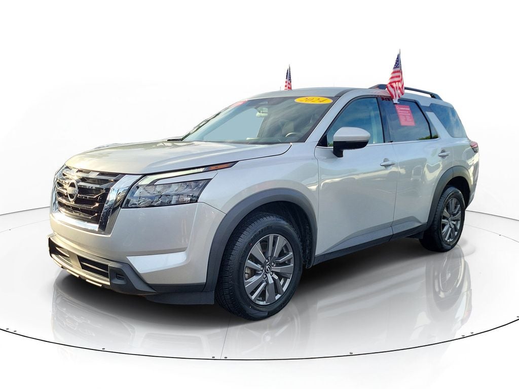 2024 Nissan Pathfinder SV