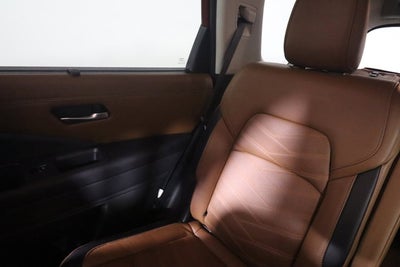 2022 Nissan Pathfinder Platinum 4WD