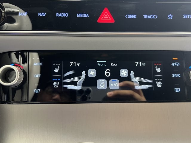 2026 Genesis GV70 2.5T Advanced AWD