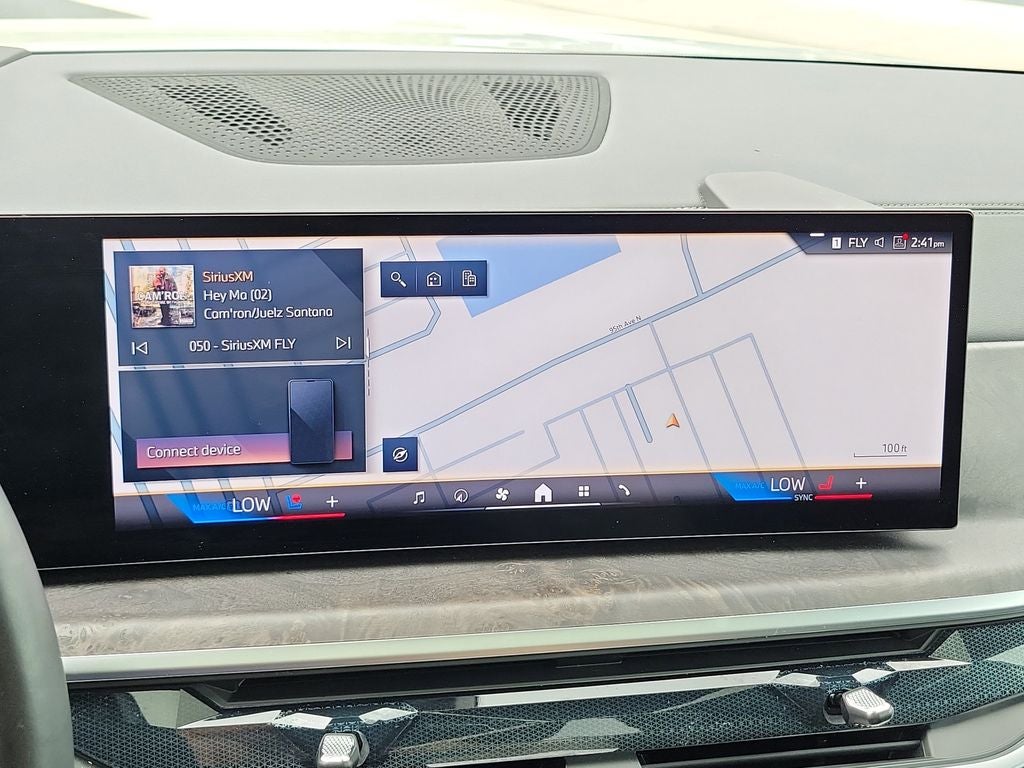 2025 BMW X7 xDrive40i M