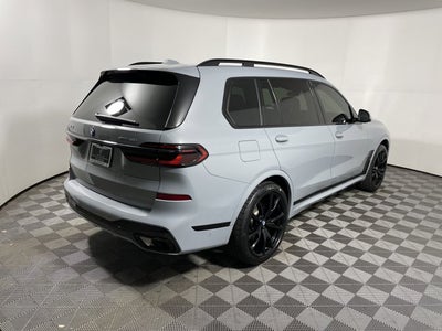 2025 BMW X7 xDrive40i