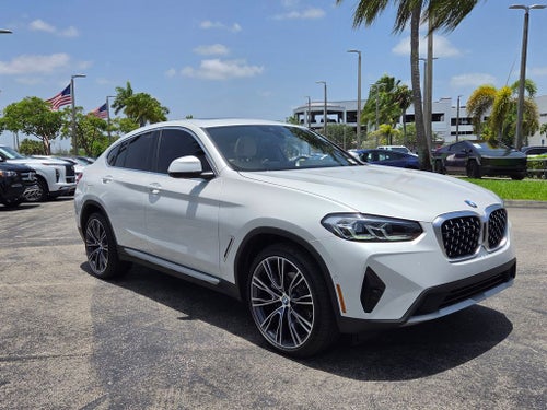 2025 BMW X4 xDrive30i