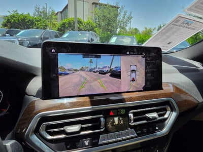 2025 BMW X4 xDrive30i