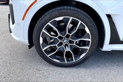 2026 BMW X7 M60i