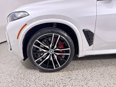 2025 BMW X5 M60i