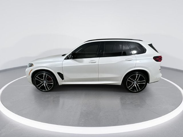 2025 BMW X5 M60i