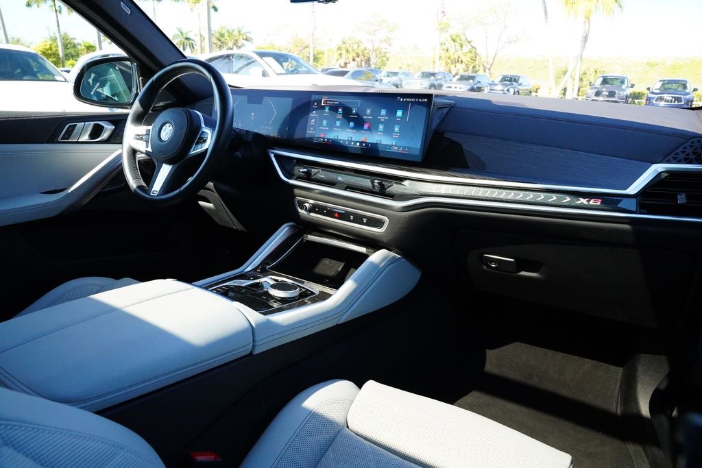 2025 BMW X6 xDrive40i