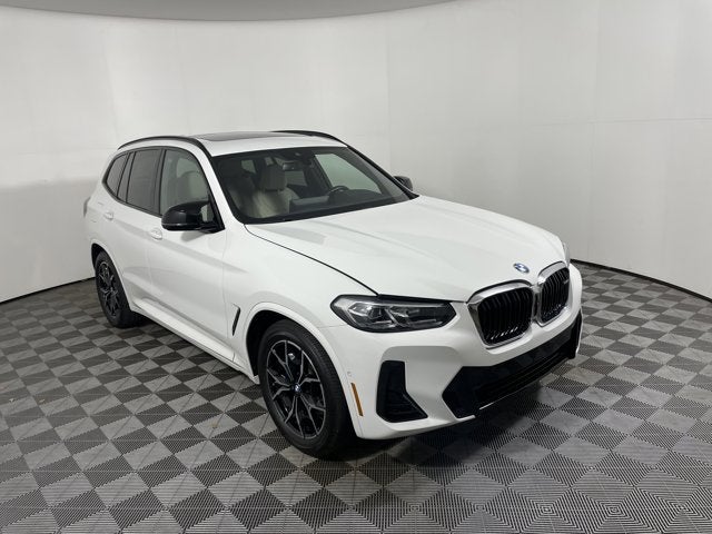 2024 BMW X3 M40i