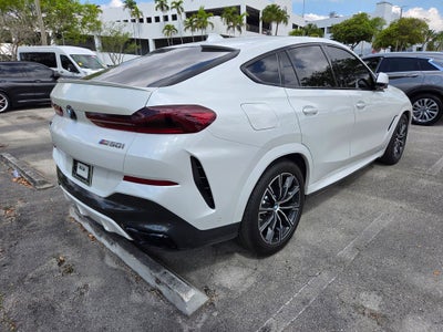 2022 BMW X6 M50i