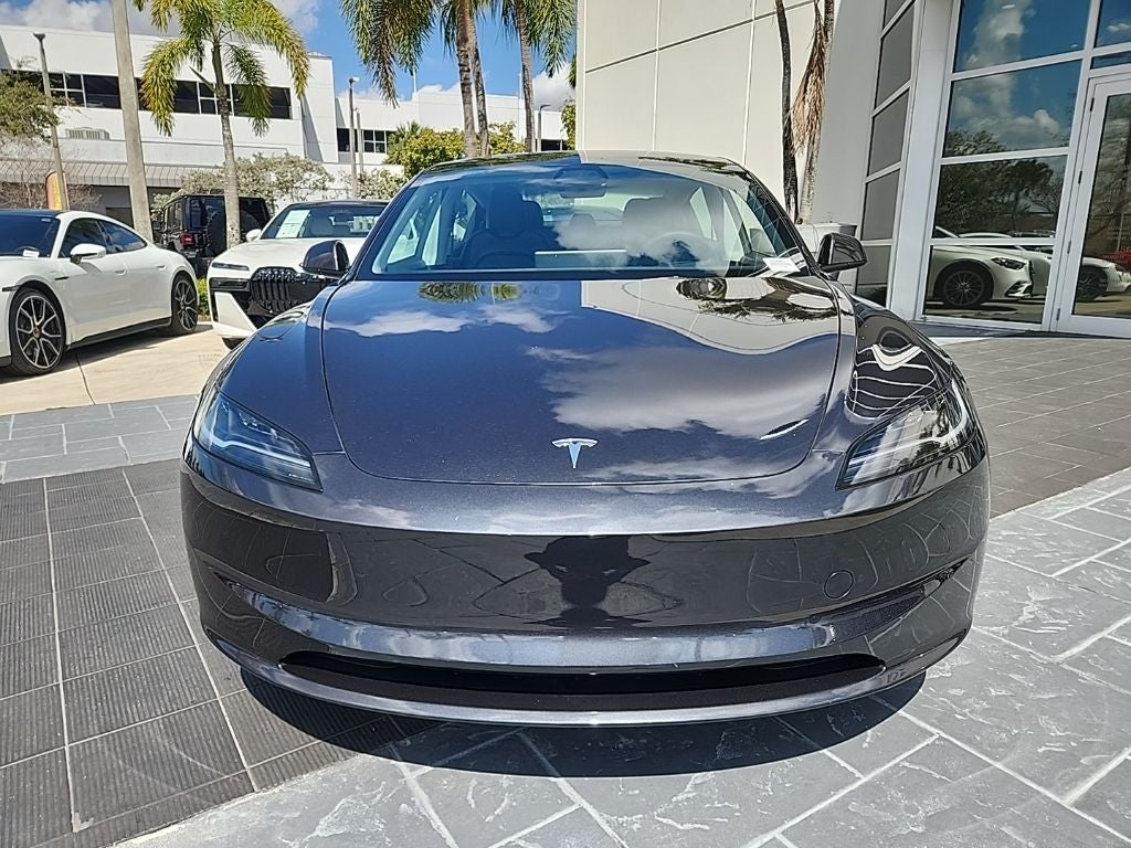 2025 Tesla Model 3 Long Range